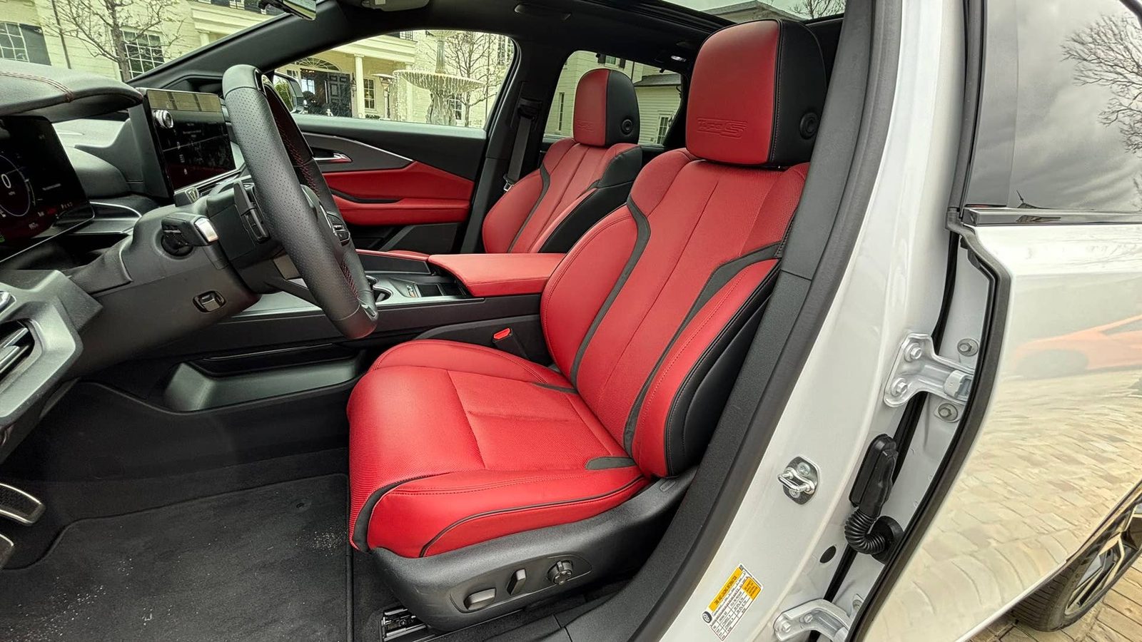 Acura ZDX 2024 — интерьер, rear cabin, рынок Global / EV Query only