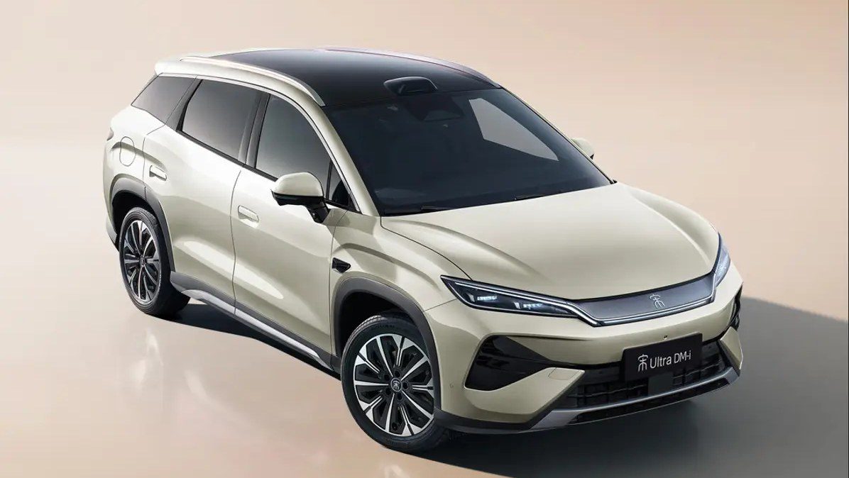 BYD Song Ultra DM-i — фото модели