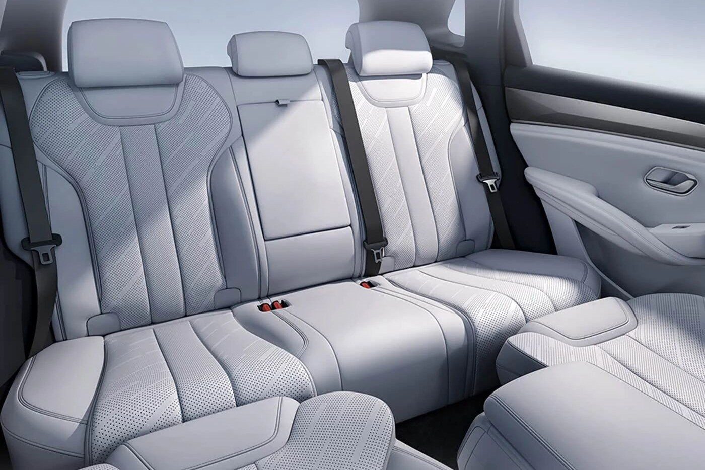BYD Song Ultra DM-i 2026 — интерьер, передние сиденья, рынок internal_mvp