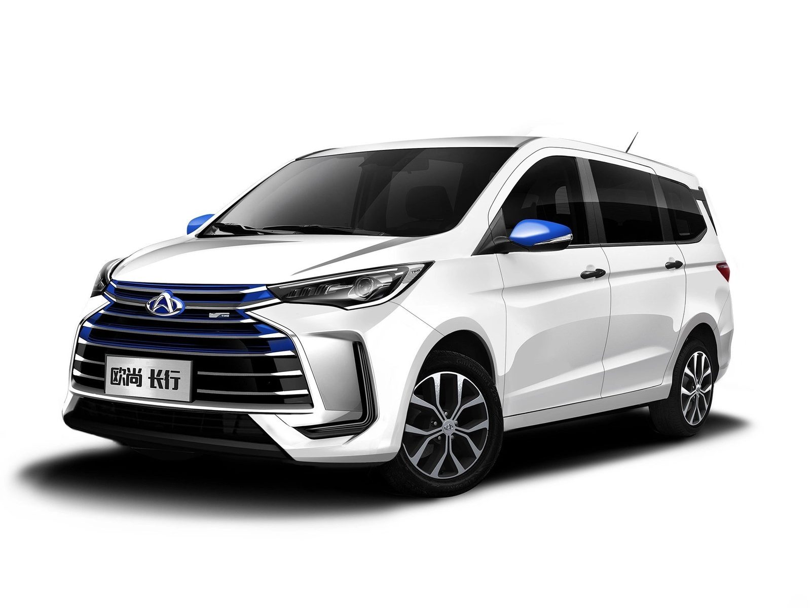 Changan Auchan A600 EV / Changxing EV — фото модели