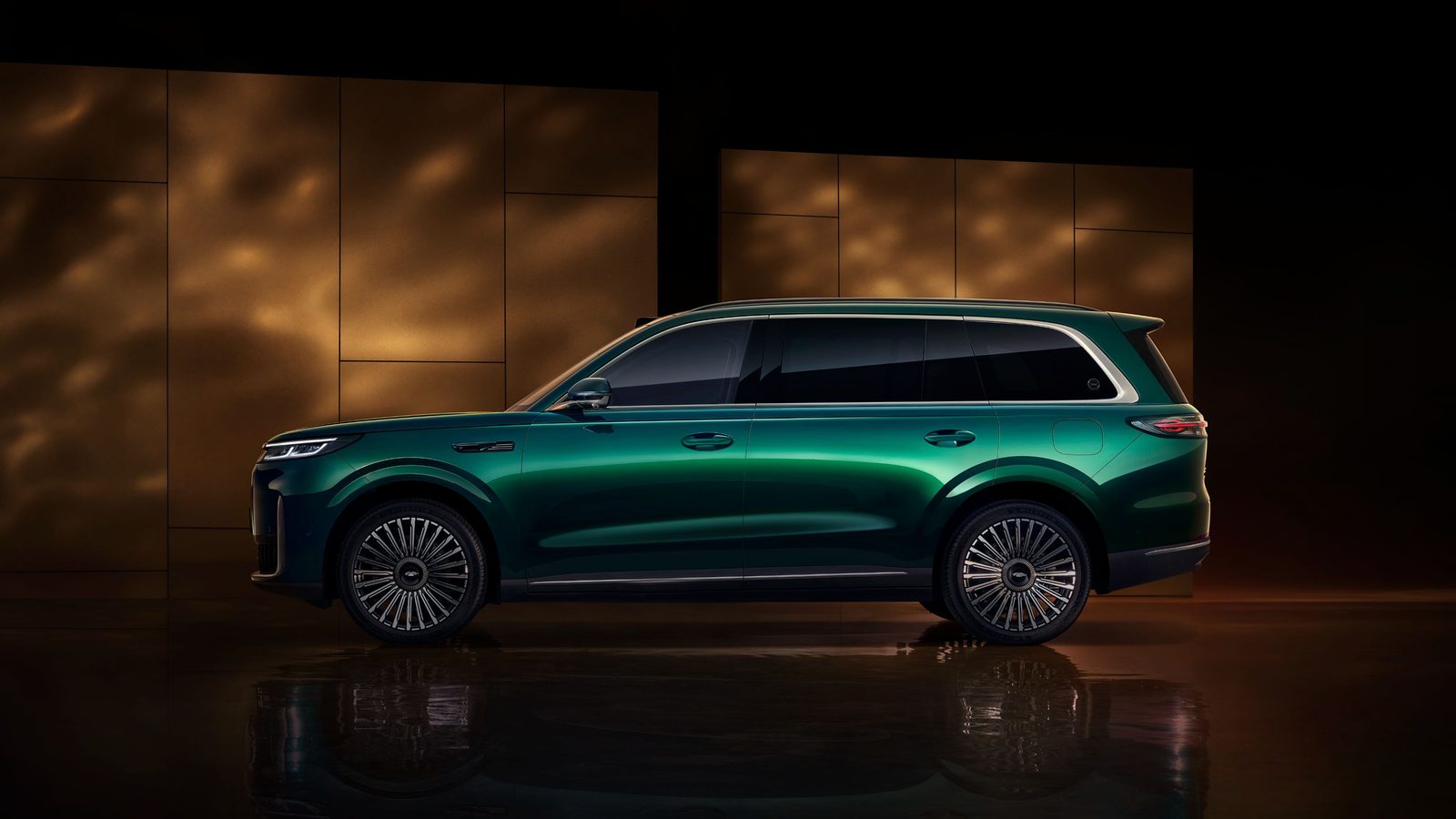 Chery Group Fulwin T11 EREV 2026 — экстерьер, вид сбоку, рынок China OEM