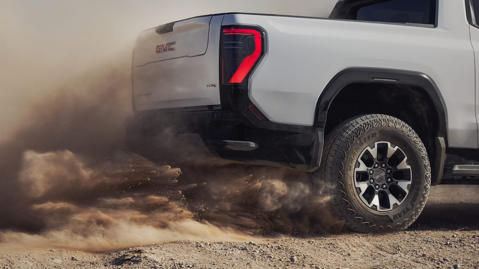 GMC Sierra EV 2024 — экстерьер, rear detail, рынок us_reference