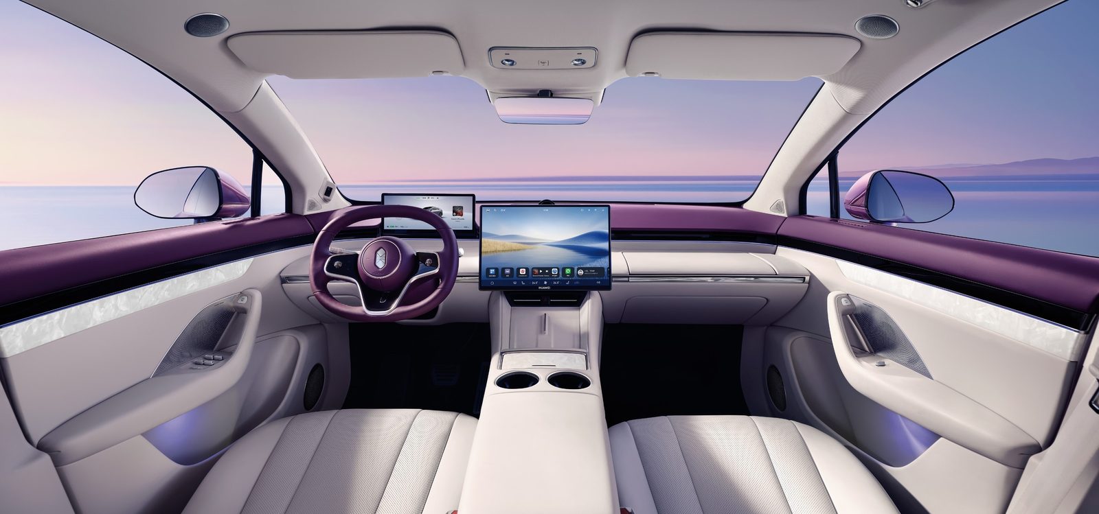 HIMA Luxeed R7 EV 2026 — интерьер, передняя панель, рынок China