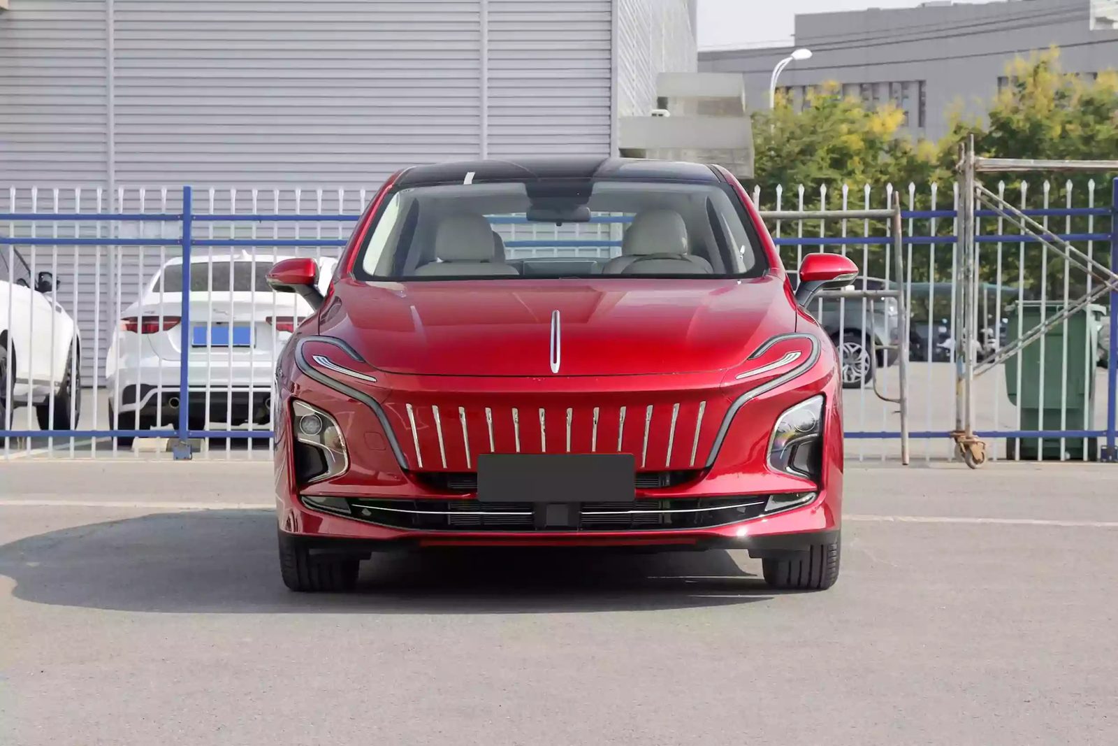 Hongqi E-QM5 2021 — экстерьер, вид спереди, рынок China/import