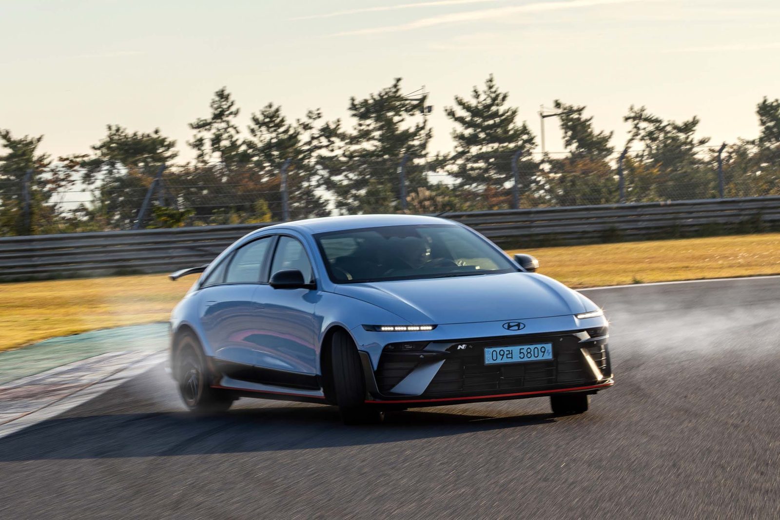 Hyundai IONIQ 6 N 2026 — экстерьер, вид сбоку, рынок internal_mvp