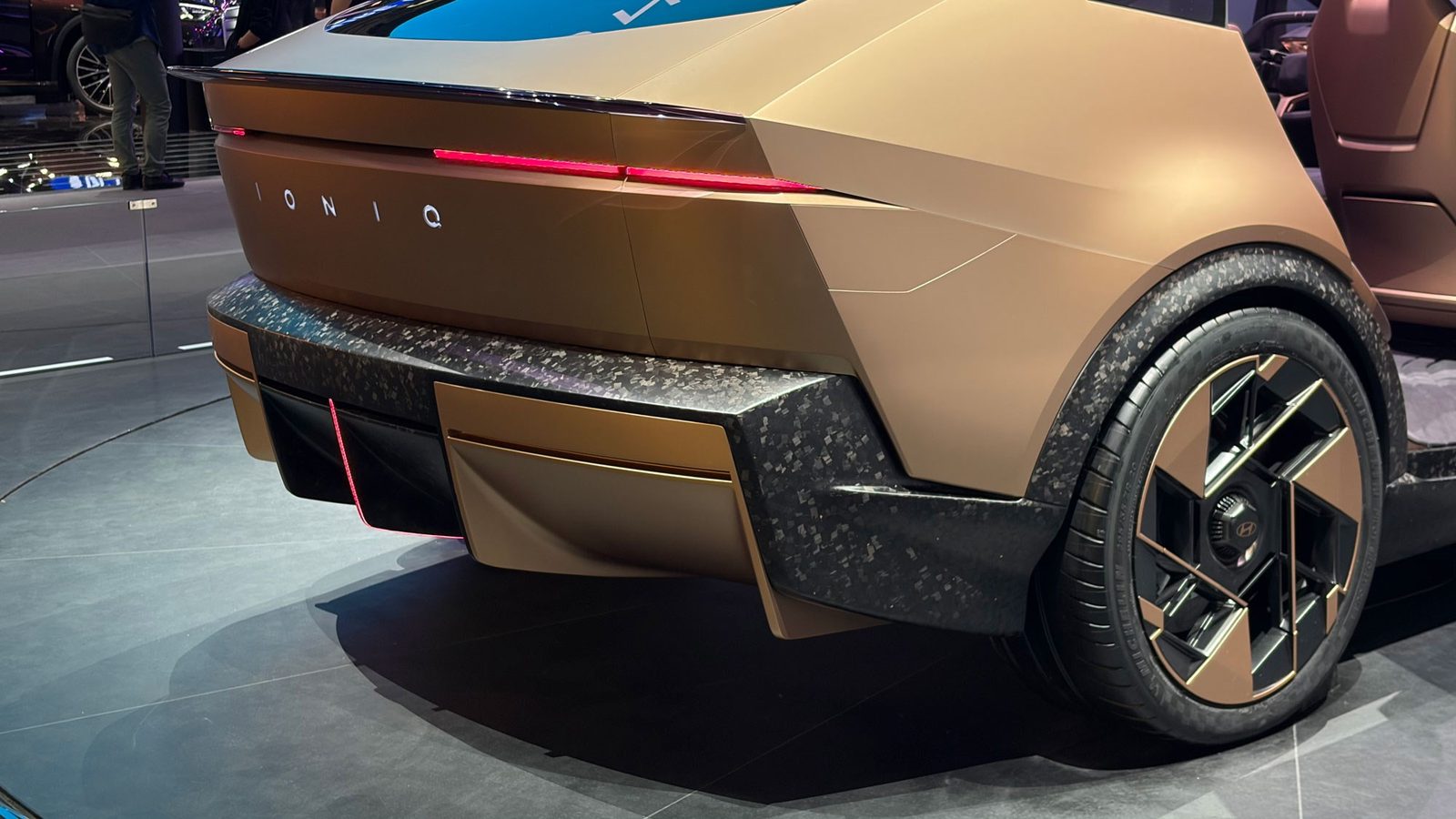 Hyundai Ioniq V 2026 — экстерьер, rear detail, рынок internal_mvp