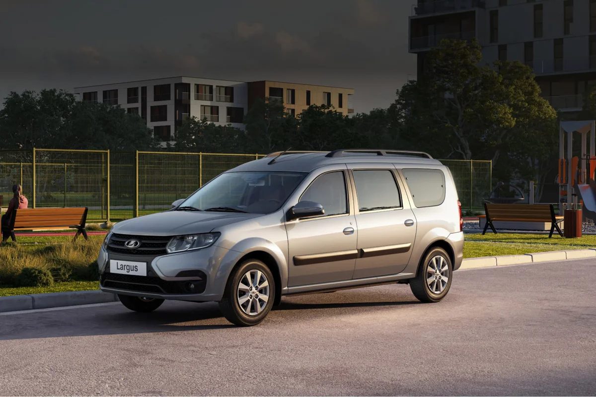 LADA e-Largus Passenger 2024 — экстерьер, side 3q platform reference, рынок internal_mvp