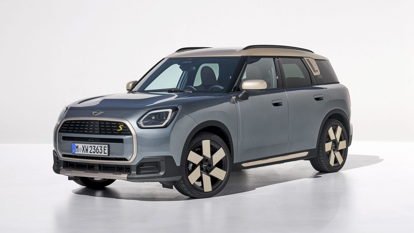 Mini Countryman Electric 2024 — экстерьер, вид сбоку, рынок internal_mvp