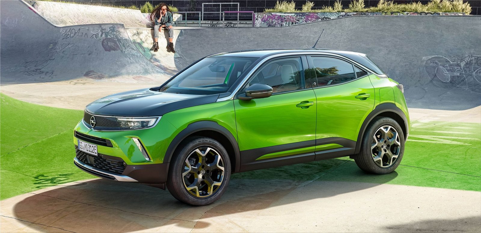 Opel / Vauxhall Mokka Electric 2021 — экстерьер, вид сбоку, рынок internal_mvp