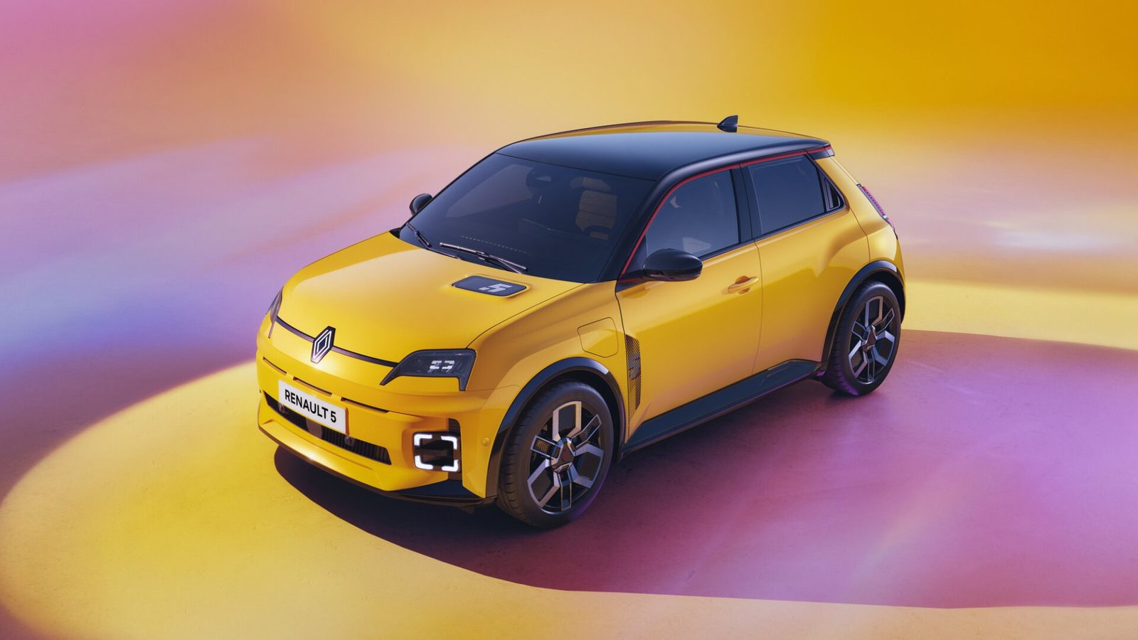 Renault 5 E-Tech Electric 2024 — экстерьер, вид сбоку, рынок internal_mvp