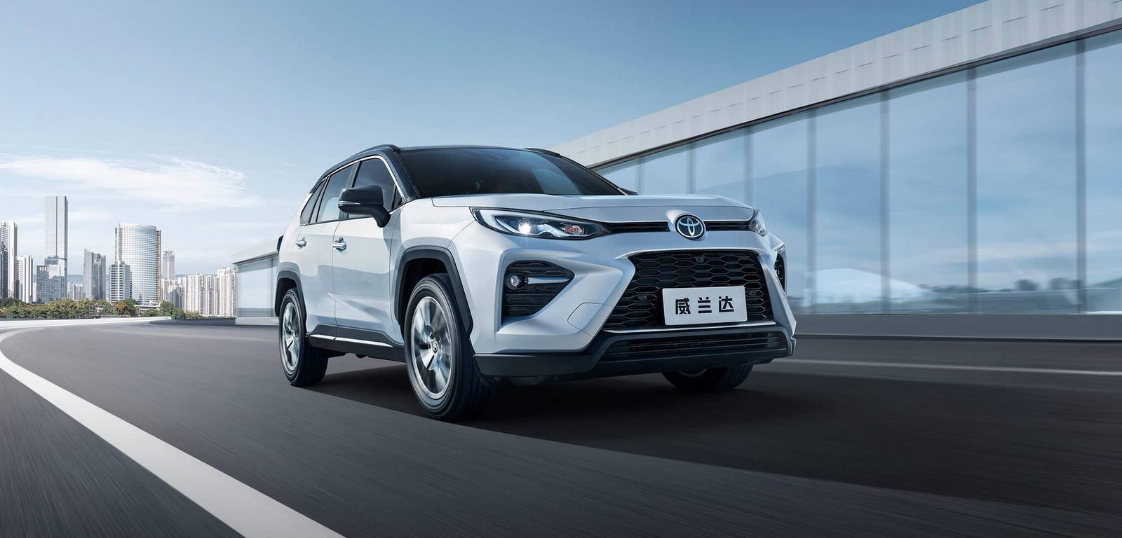 Toyota RAV4 Rongfang / Wildlander PHEV China — фото модели
