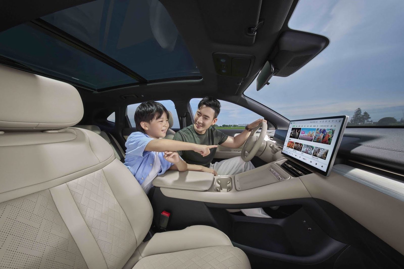 Wuling Starlight PHEV 2023 — интерьер, второй ряд сидений, рынок internal_mvp